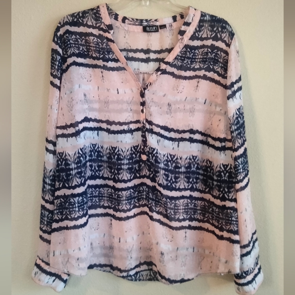 a.n.a size 1x Pink and Blue Long Sleeve Buttoned Blouse